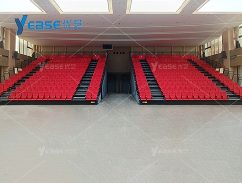 新疆庫車市大飯店（五星級酒店）多功能廳